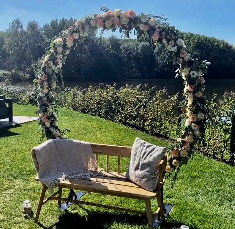 Backdrop Circle of Love huren bij Je Grote Dag