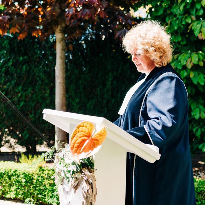 Witte ambtenaars katheder huren bij Je Grote Dag – foto 2
